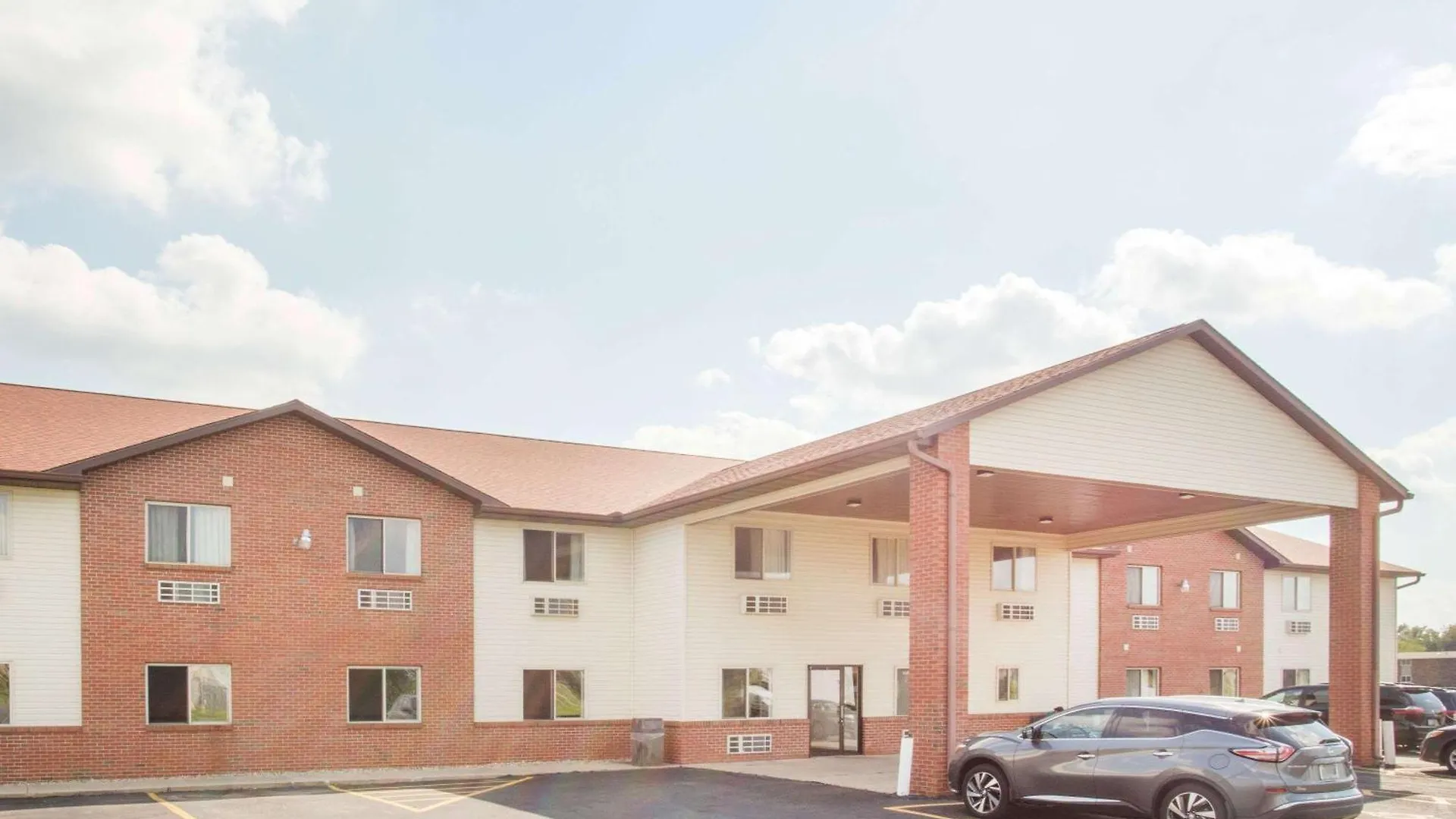 5 Top-Rated Hotels for Large Groups in Illinois